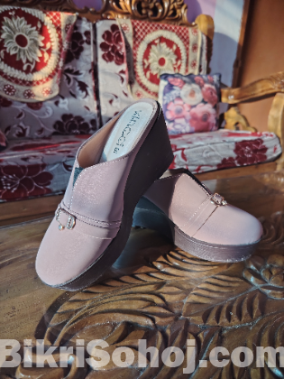 আমার এ হিল টি বিক্রি করা হবে।